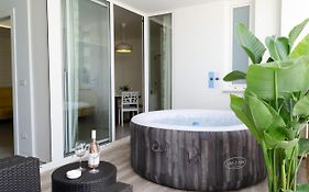 Apulialux Polignano High Class / Jacuzzi + Parking